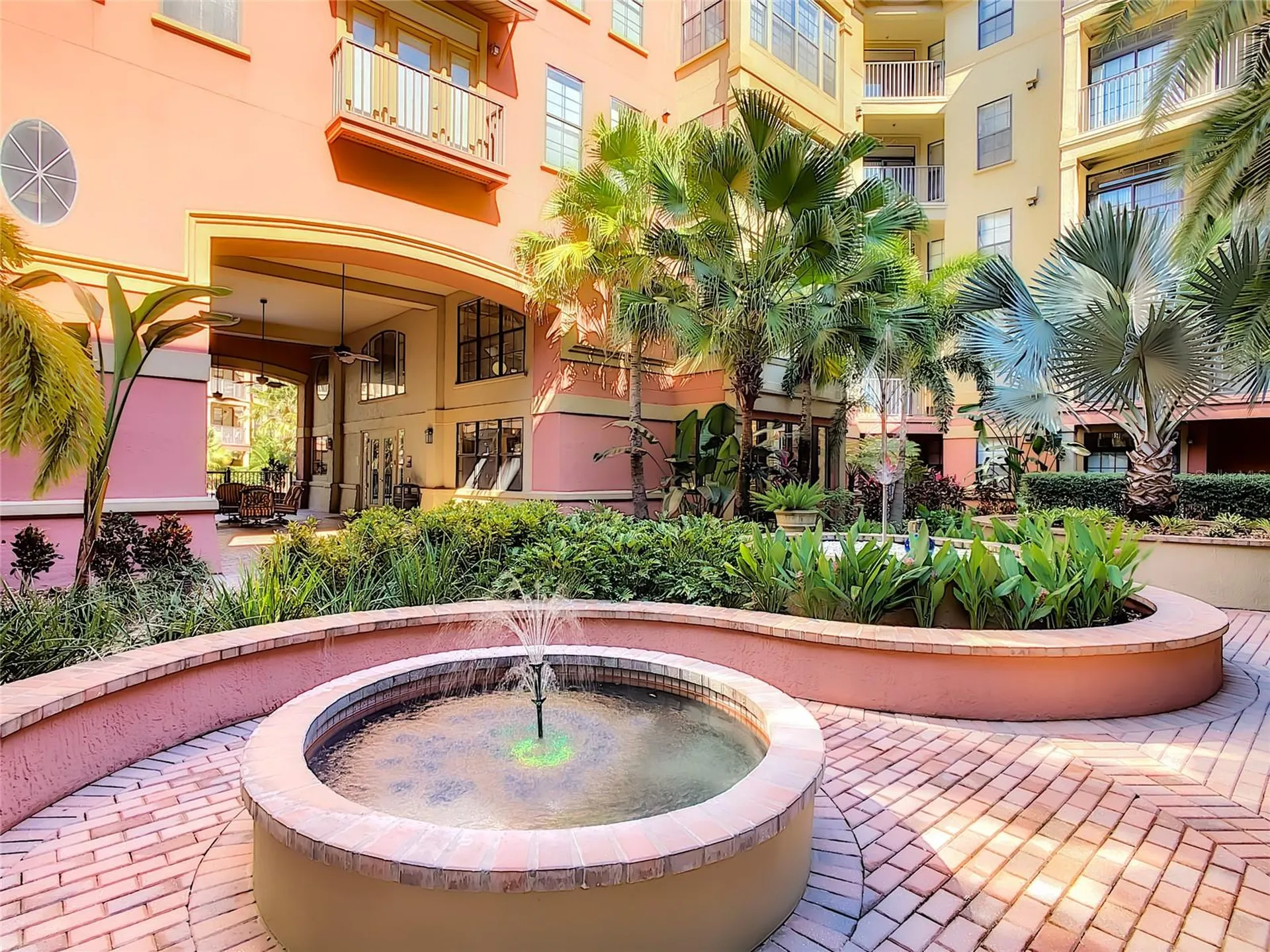 911 N Orange Avenue Orlando FL 32801
