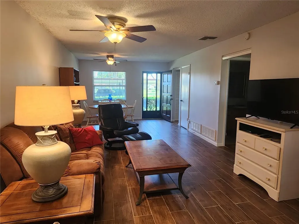 1701 Pinehurst Road Dunedin FL 34698
