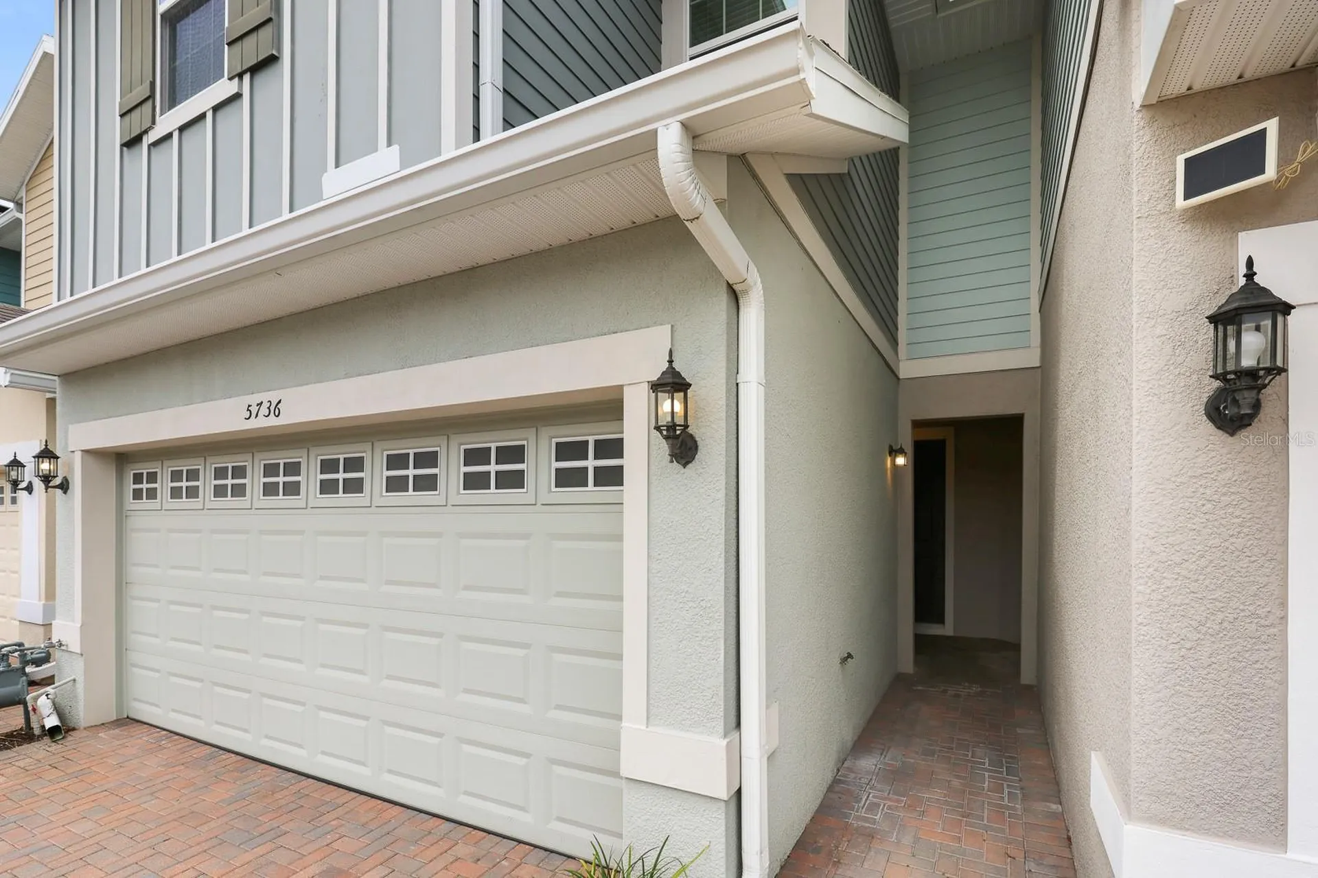 5736 Skytop Drive Lithia FL 33547