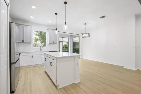 5736 Skytop Drive Lithia FL 33547