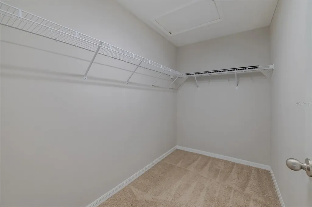 14606 Brumby Ridge Avenue Lithia FL 33547
