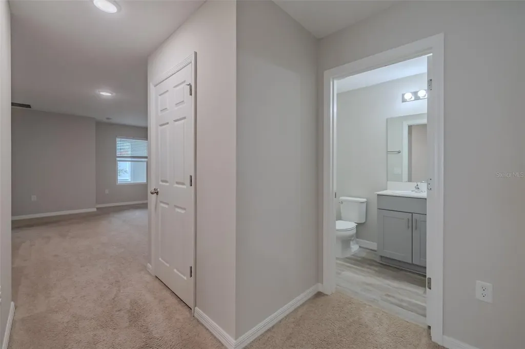 14606 Brumby Ridge Avenue Lithia FL 33547