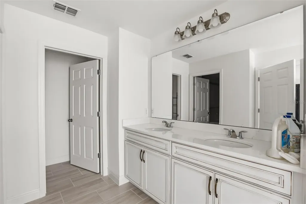 14452 Crestavista Avenue Clermont FL 34714