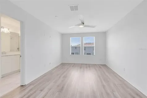 8472 Sperry Street Orlando FL 32827