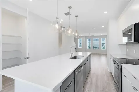 8472 Sperry Street Orlando FL 32827