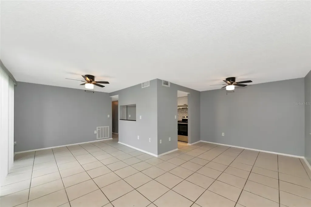 5026 Water Oak Drive Bradenton FL 34207