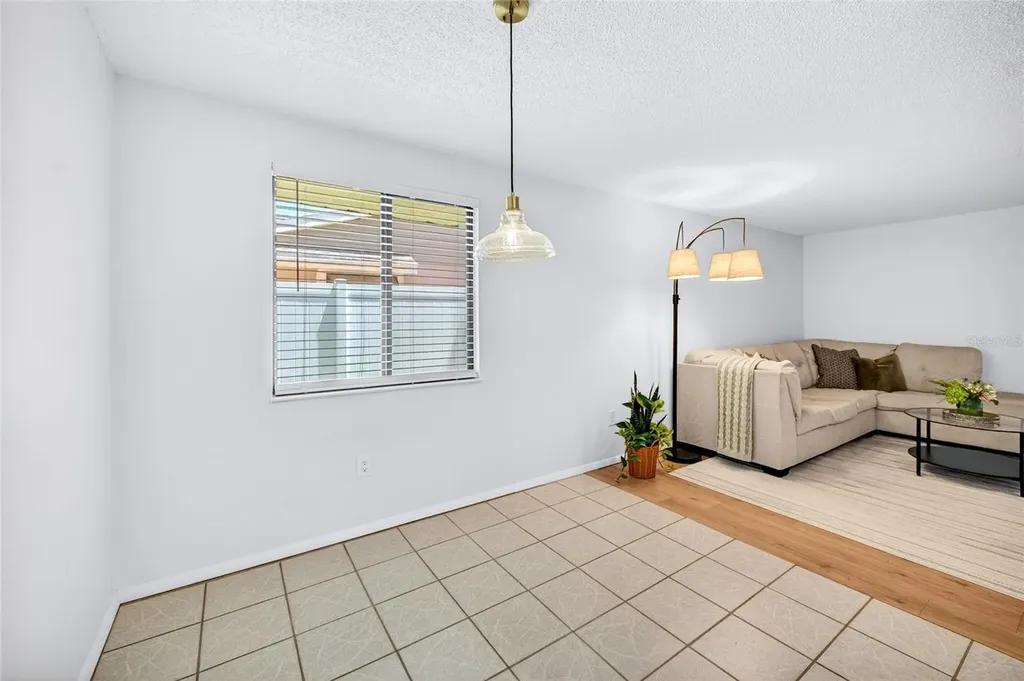 629 Bay Lake Trail Oldsmar FL 34677