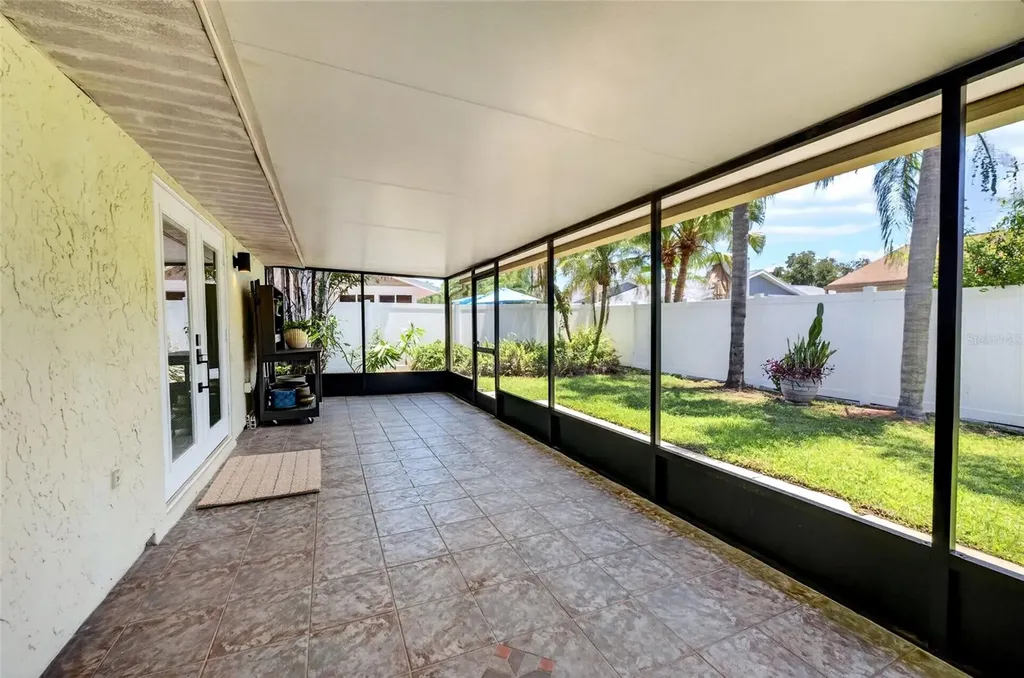 629 Bay Lake Trail Oldsmar FL 34677