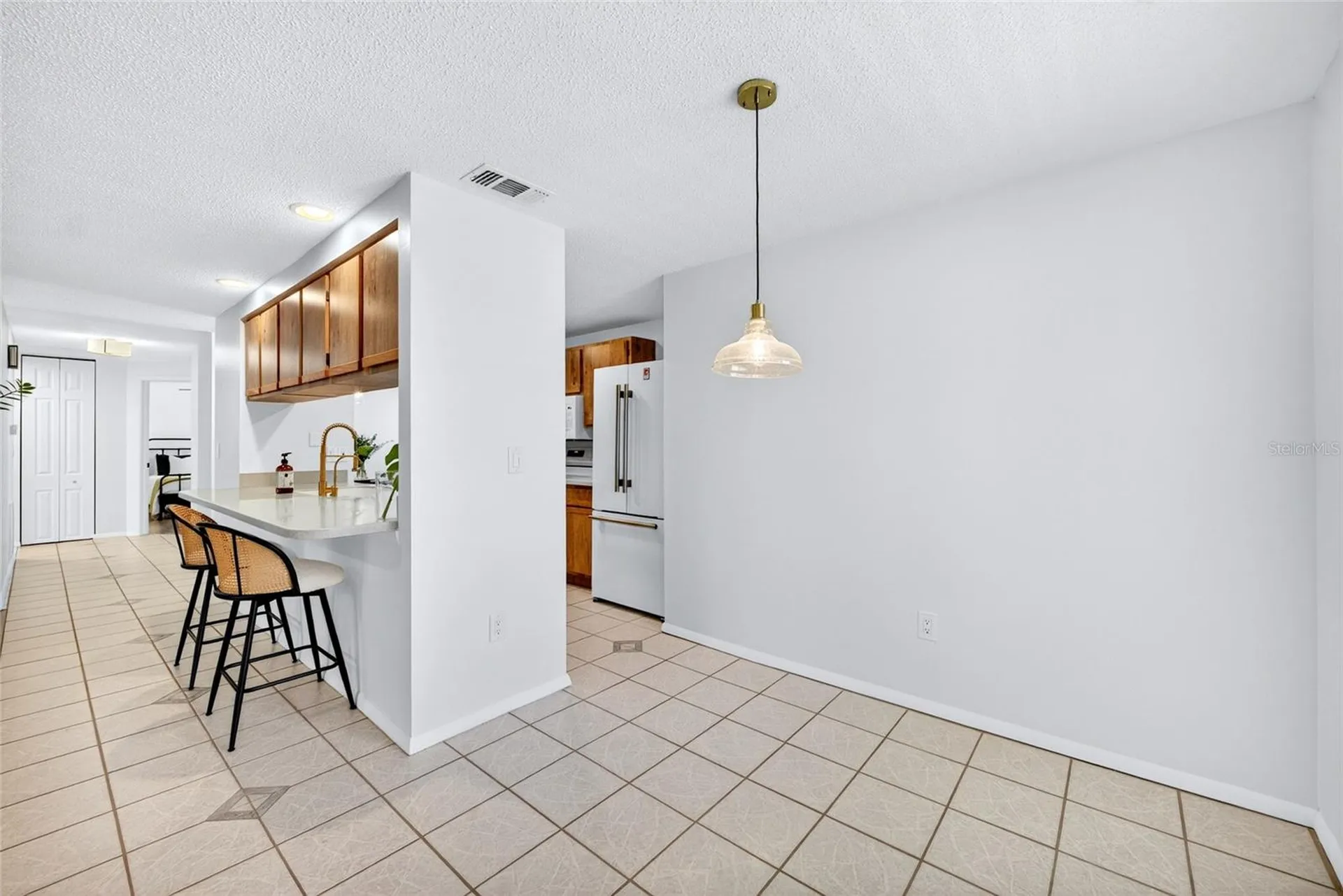 629 Bay Lake Trail Oldsmar FL 34677