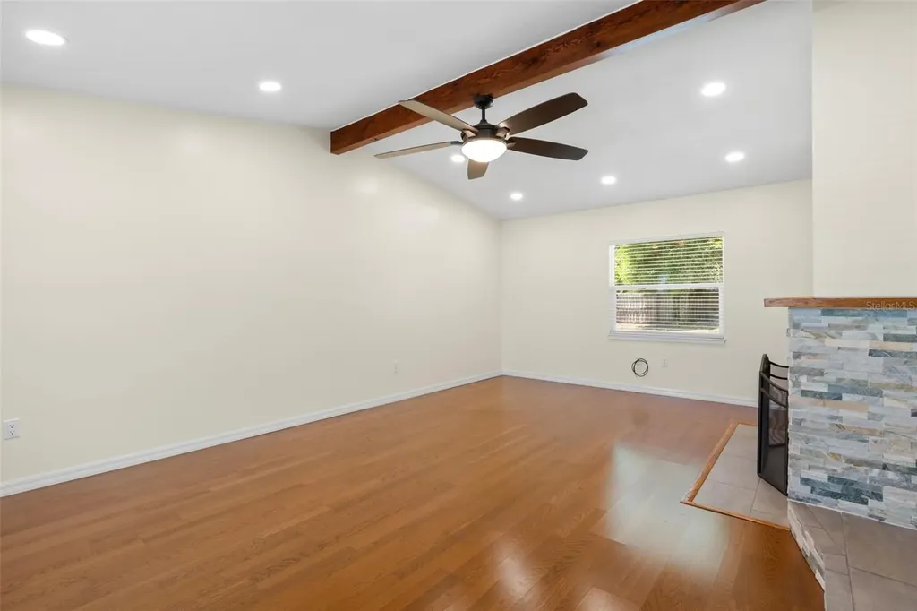5101 18th Avenue N St Petersburg FL 33710