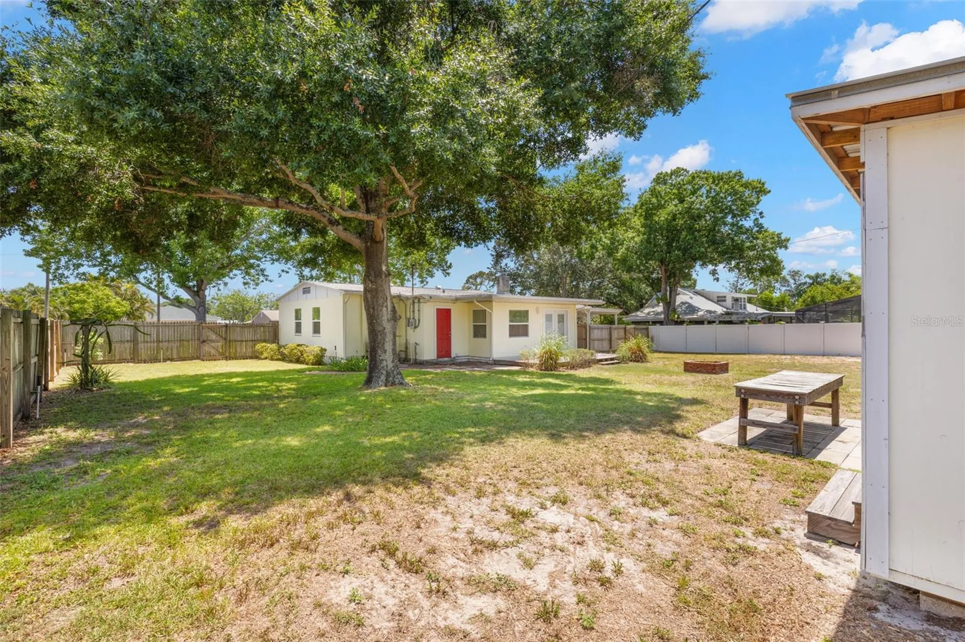 5101 18th Avenue N St Petersburg FL 33710