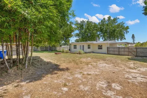 5101 18th Avenue N St Petersburg FL 33710