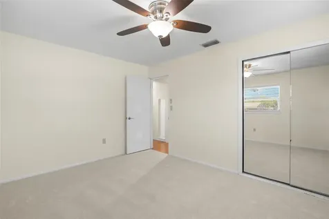 5101 18th Avenue N St Petersburg FL 33710