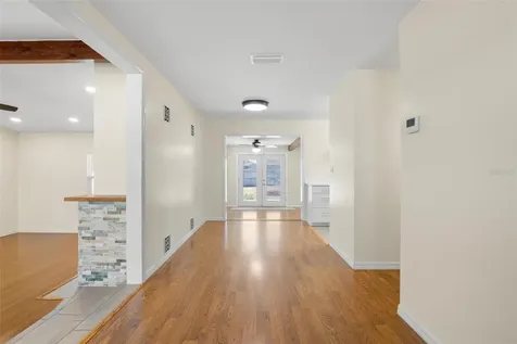 5101 18th Avenue N St Petersburg FL 33710
