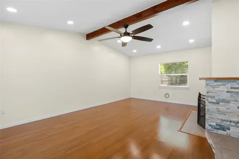 5101 18th Avenue N St Petersburg FL 33710