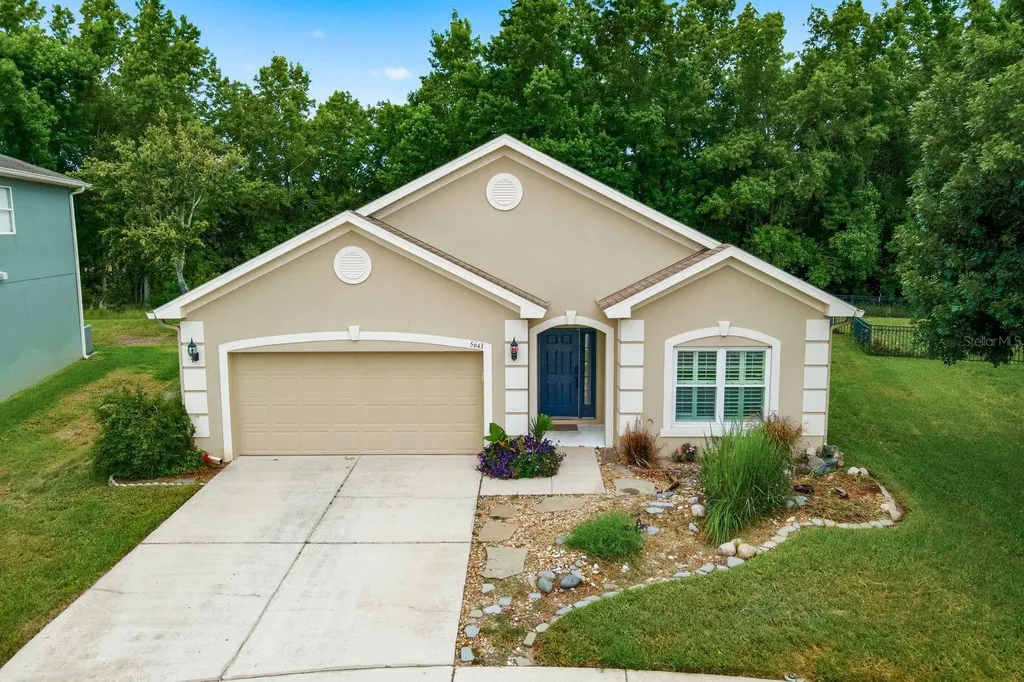 5643 White Trillium Loop Land O Lakes FL 34639
