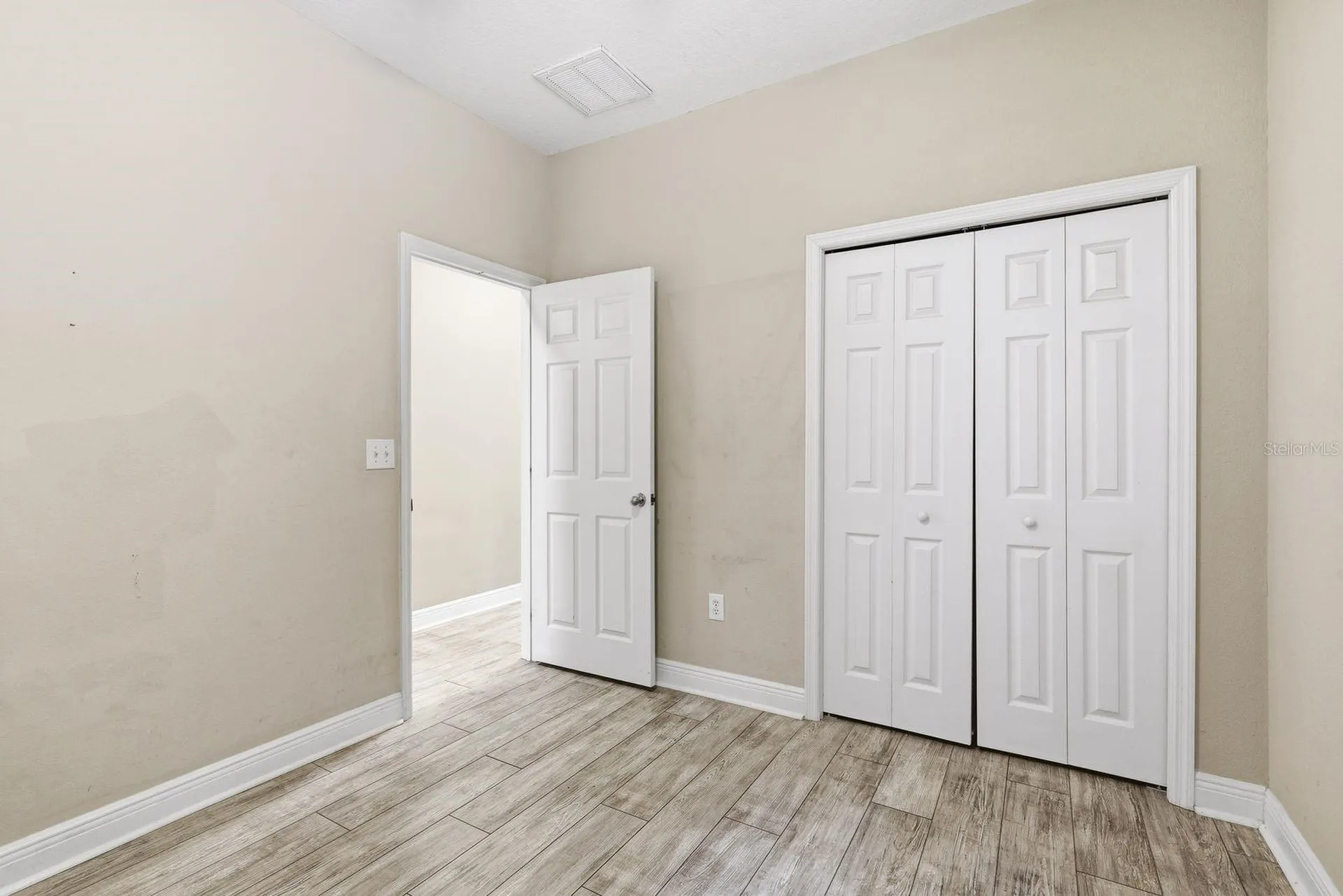5643 White Trillium Loop Land O Lakes FL 34639