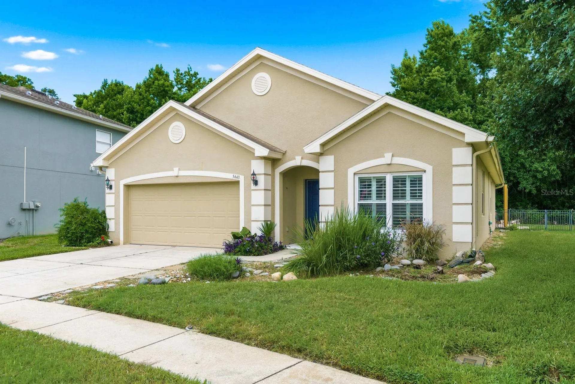 5643 White Trillium Loop Land O Lakes FL 34639