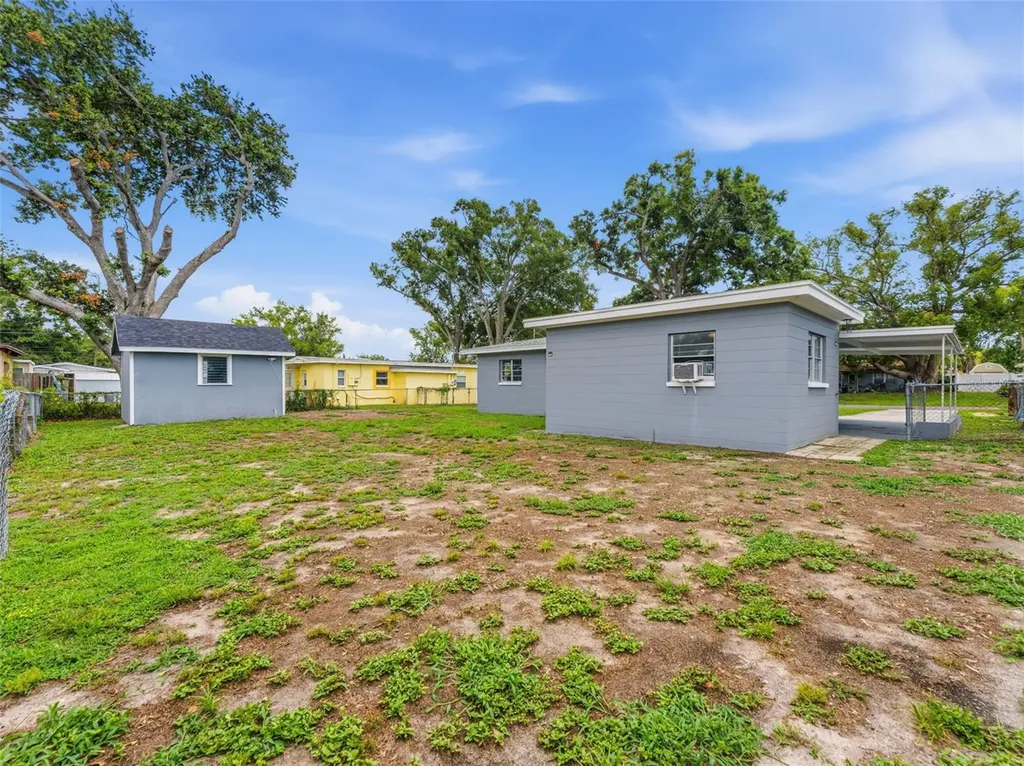 2305 W Crawford Street Tampa FL 33604
