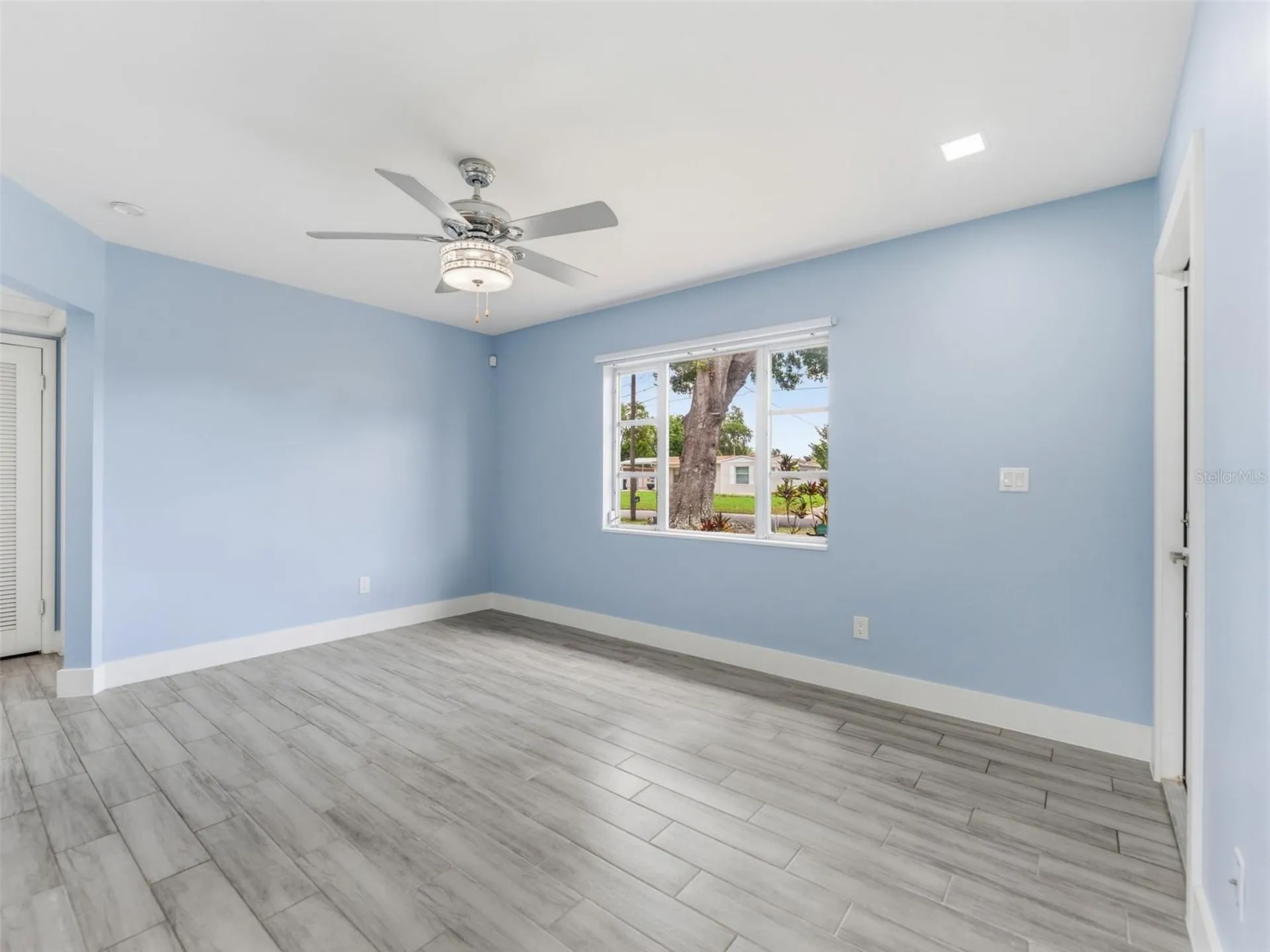 2305 W Crawford Street Tampa FL 33604