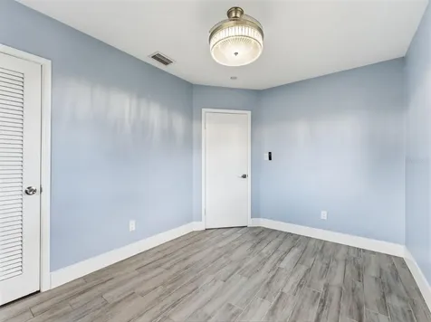 2305 W Crawford Street Tampa FL 33604