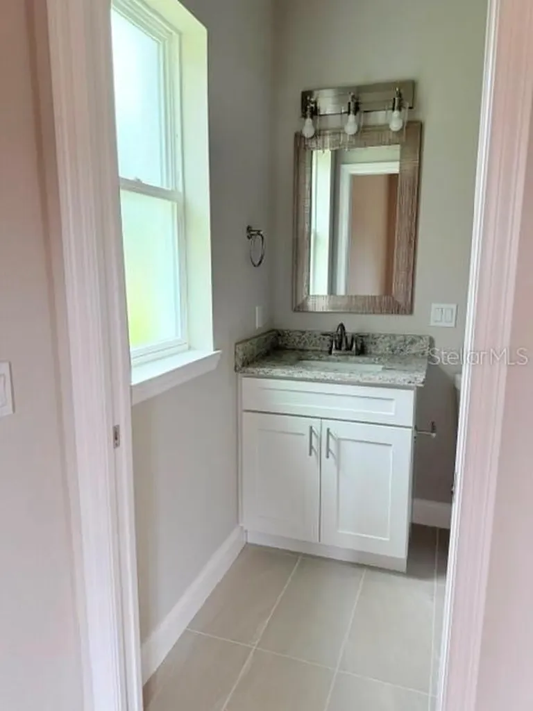 16 Slumberland Path Palm Coast FL 32164