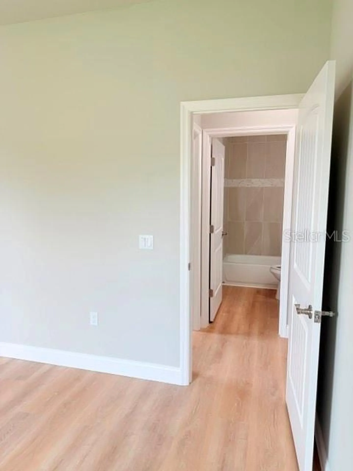 16 Slumberland Path Palm Coast FL 32164