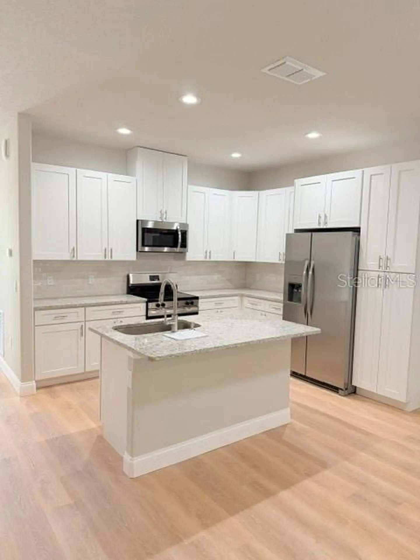16 Slumberland Path Palm Coast FL 32164