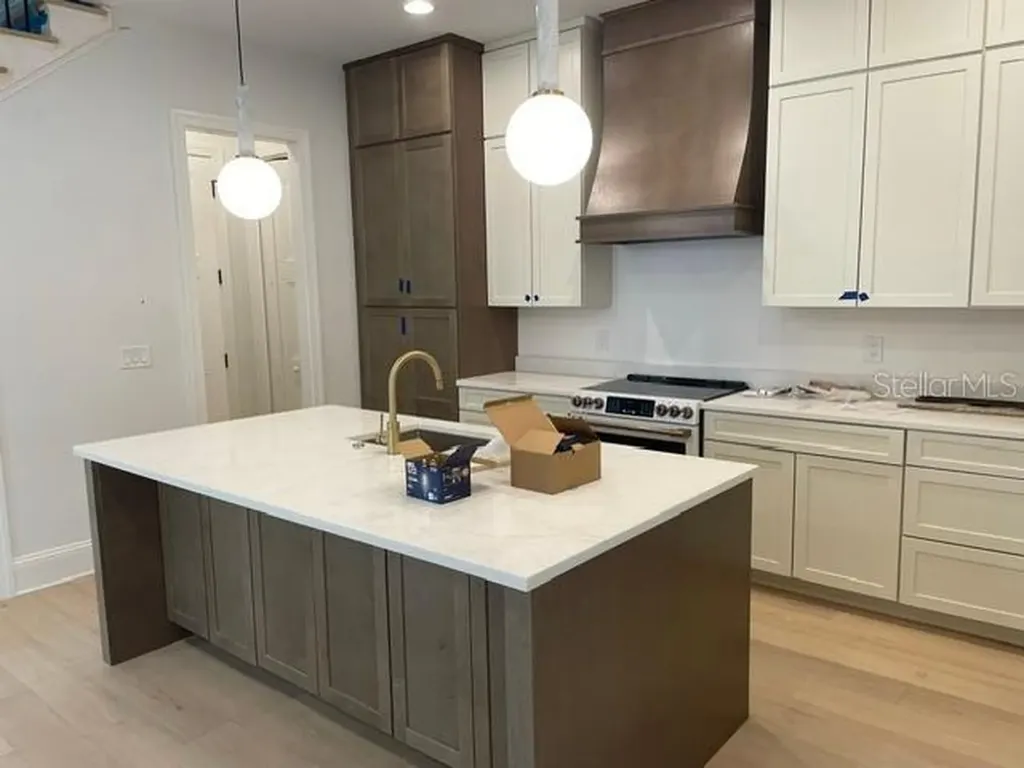 2006 S Habana Avenue Tampa FL 33629