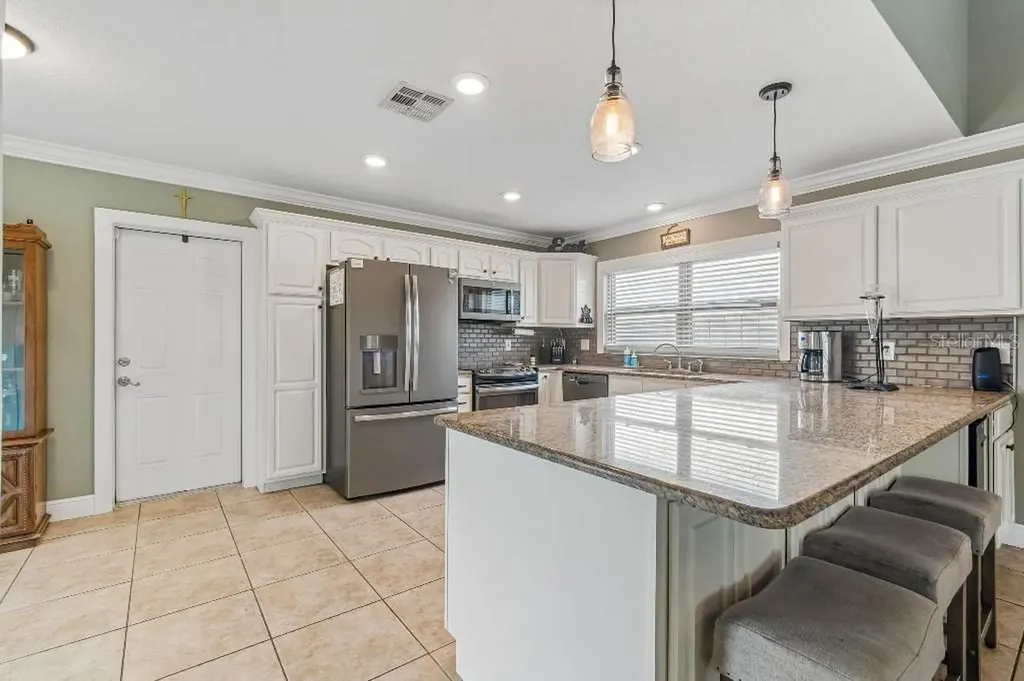 4009 Mountain Springs Lane Tampa FL 33624