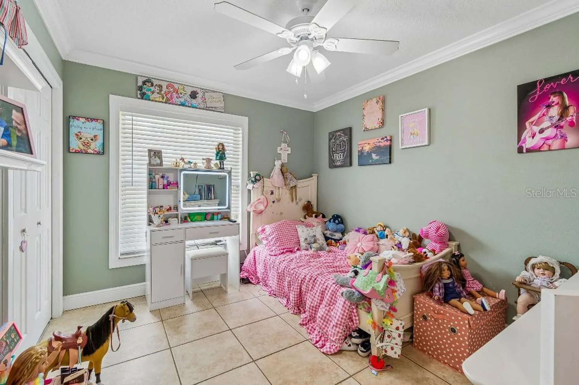 4009 Mountain Springs Lane Tampa FL 33624