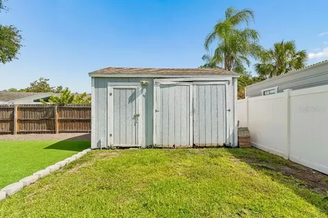 4009 Mountain Springs Lane Tampa FL 33624