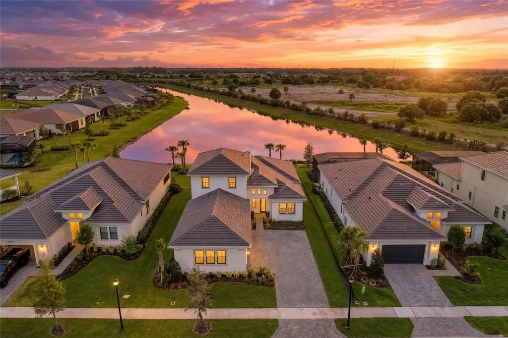 4517 Mondrian Court Sarasota FL 34240