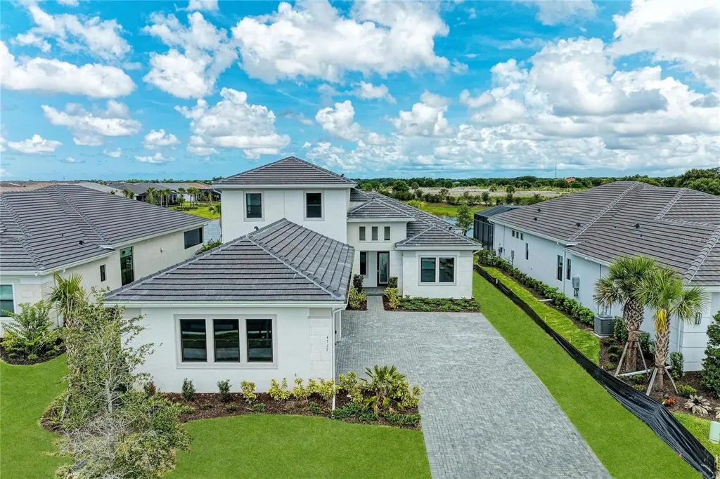 4517 Mondrian Court Sarasota FL 34240