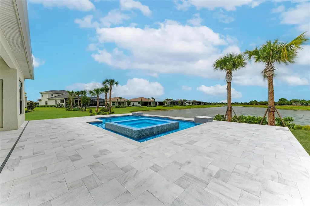 4517 Mondrian Court Sarasota FL 34240