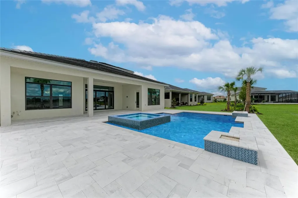 4517 Mondrian Court Sarasota FL 34240