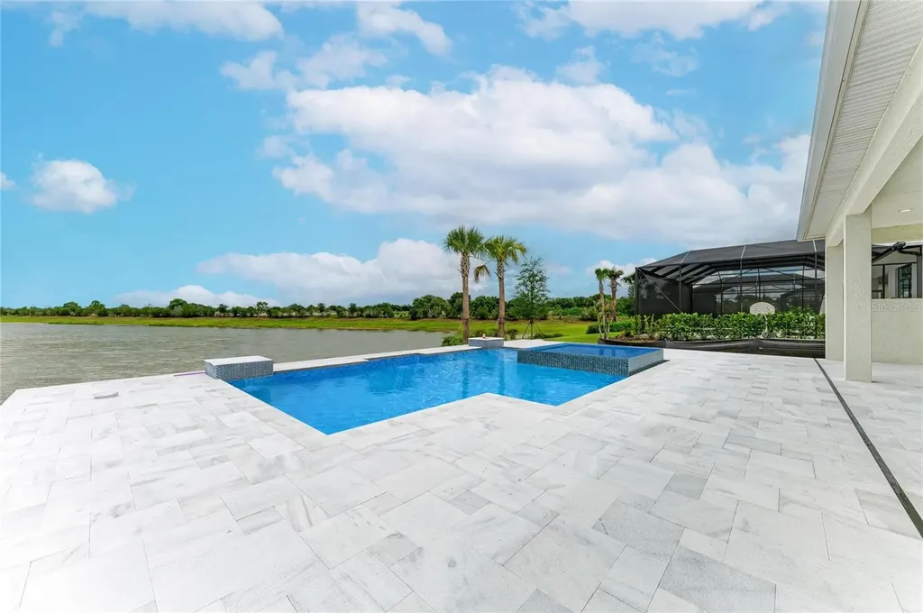 4517 Mondrian Court Sarasota FL 34240