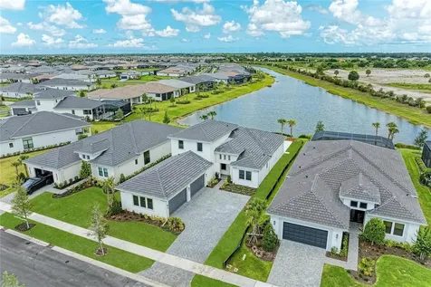 4517 Mondrian Court Sarasota FL 34240
