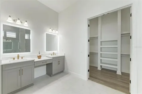 4517 Mondrian Court Sarasota FL 34240