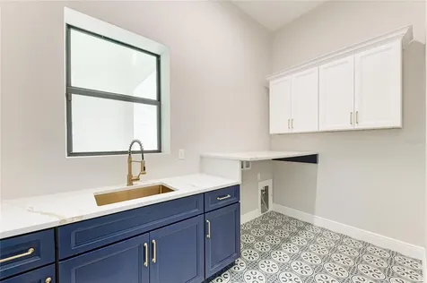 4517 Mondrian Court Sarasota FL 34240