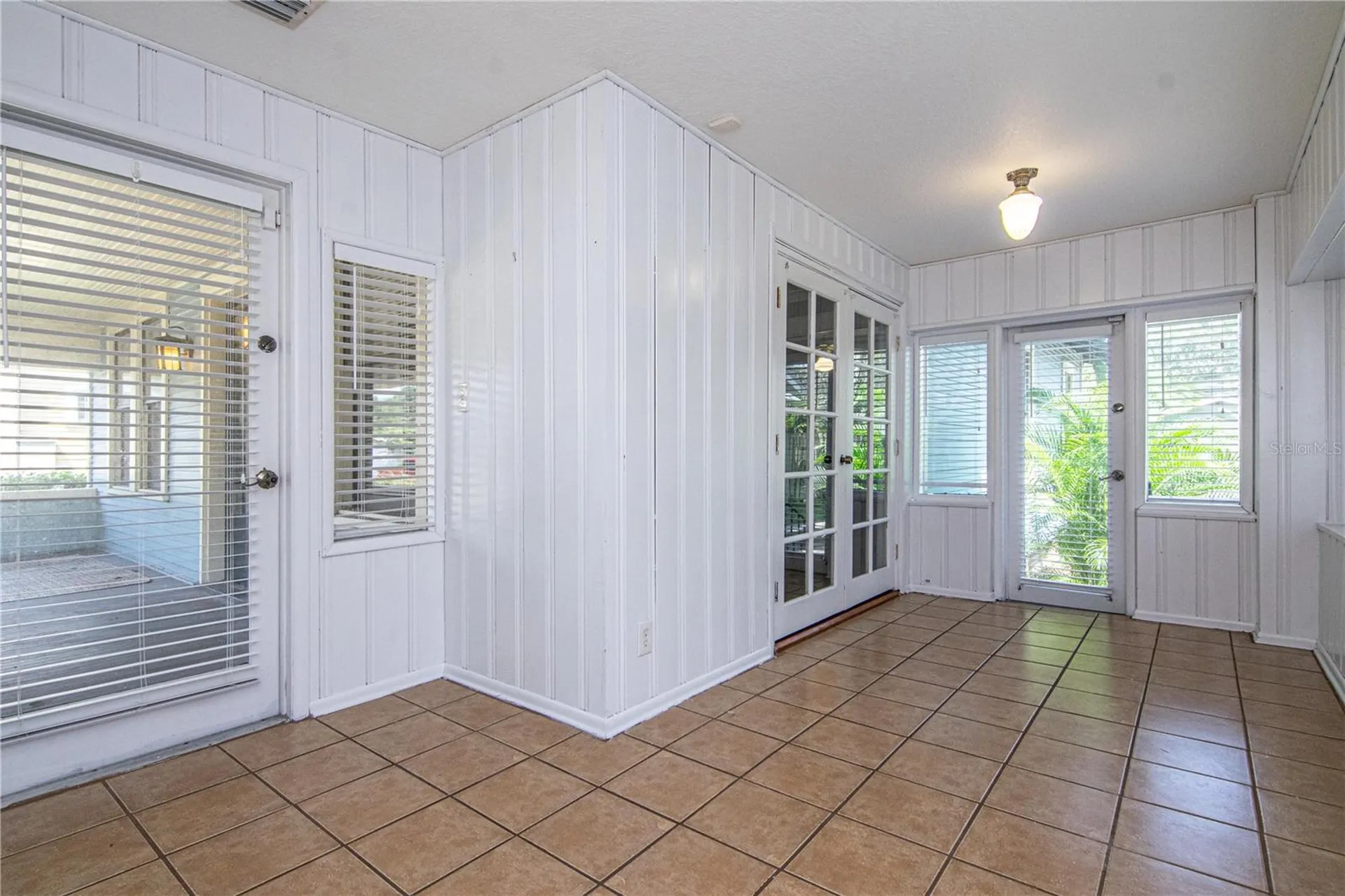 310 E Idlewild Avenue Tampa FL 33604