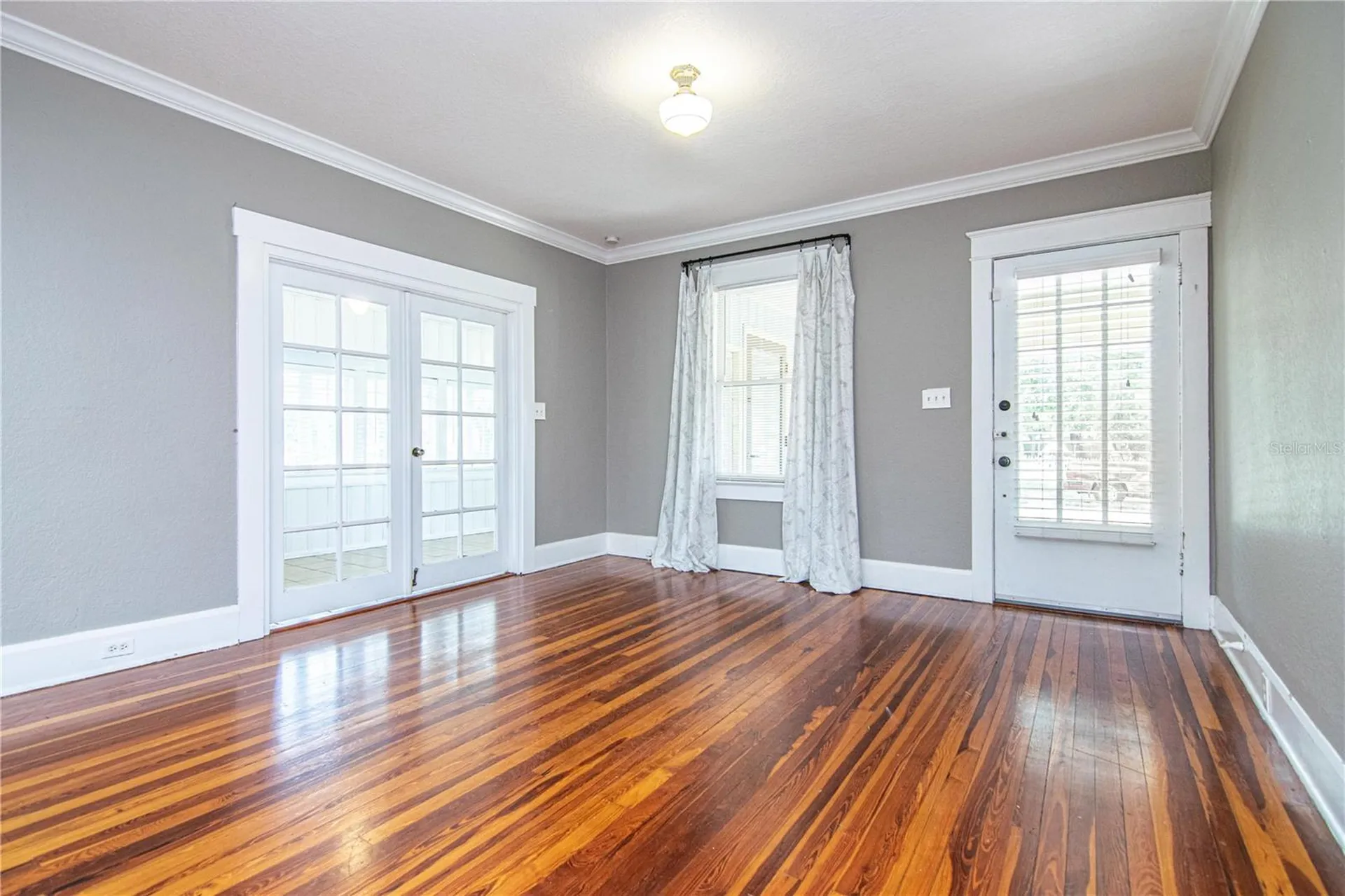 310 E Idlewild Avenue Tampa FL 33604