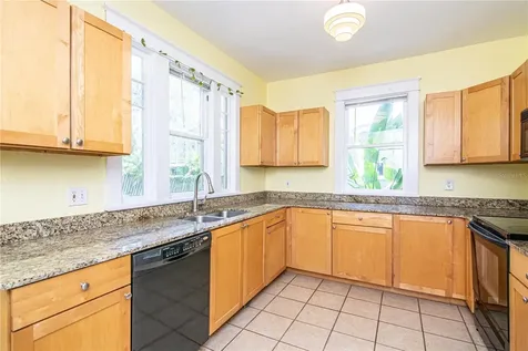 310 E Idlewild Avenue Tampa FL 33604