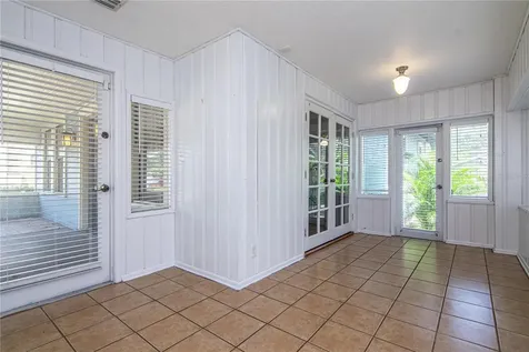 310 E Idlewild Avenue Tampa FL 33604