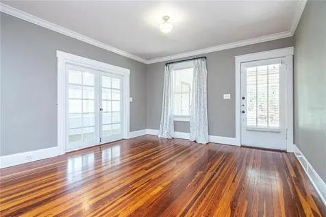 310 E Idlewild Avenue Tampa FL 33604