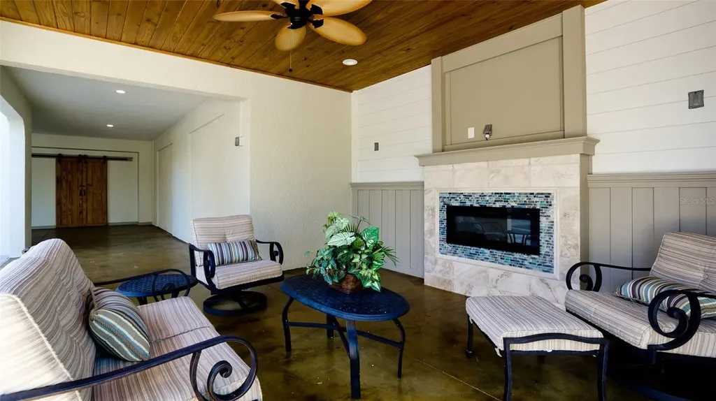 8202 17th Avenue W Bradenton FL 34209