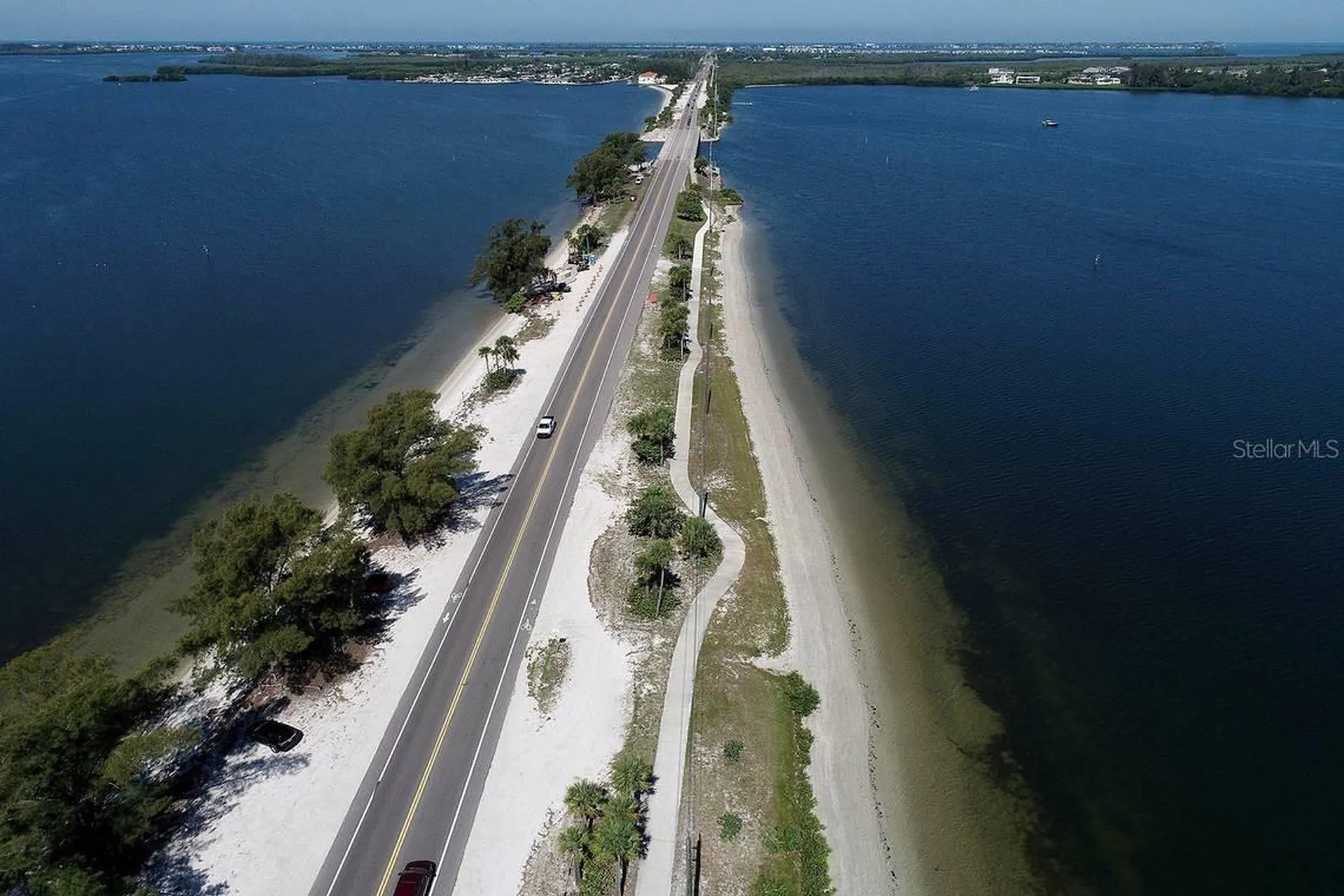8202 17th Avenue W Bradenton FL 34209