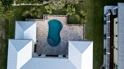8202 17th Avenue W Bradenton FL 34209
