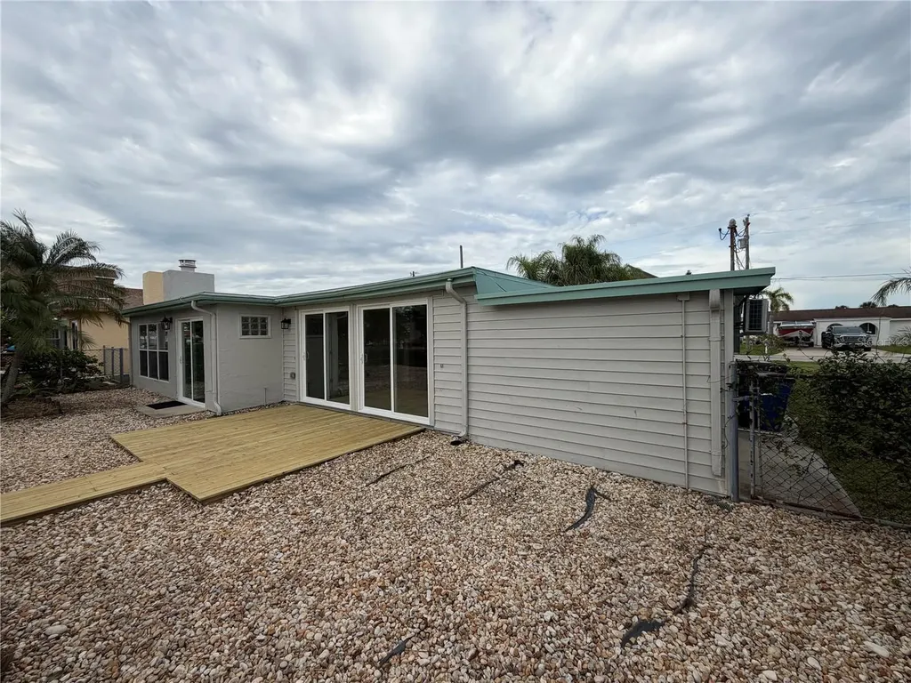 13423 Susan Drive Hudson FL 34667