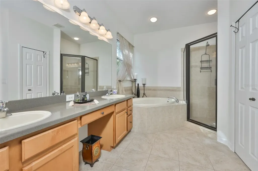 12646 Silverdale Street Tampa FL 33626